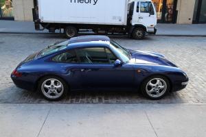 Porsche 911 Carrera 4 3.6 Coupe X51 Pack 1995 года 